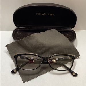 Authentic Michael Kors MK 686 Eyeglasses